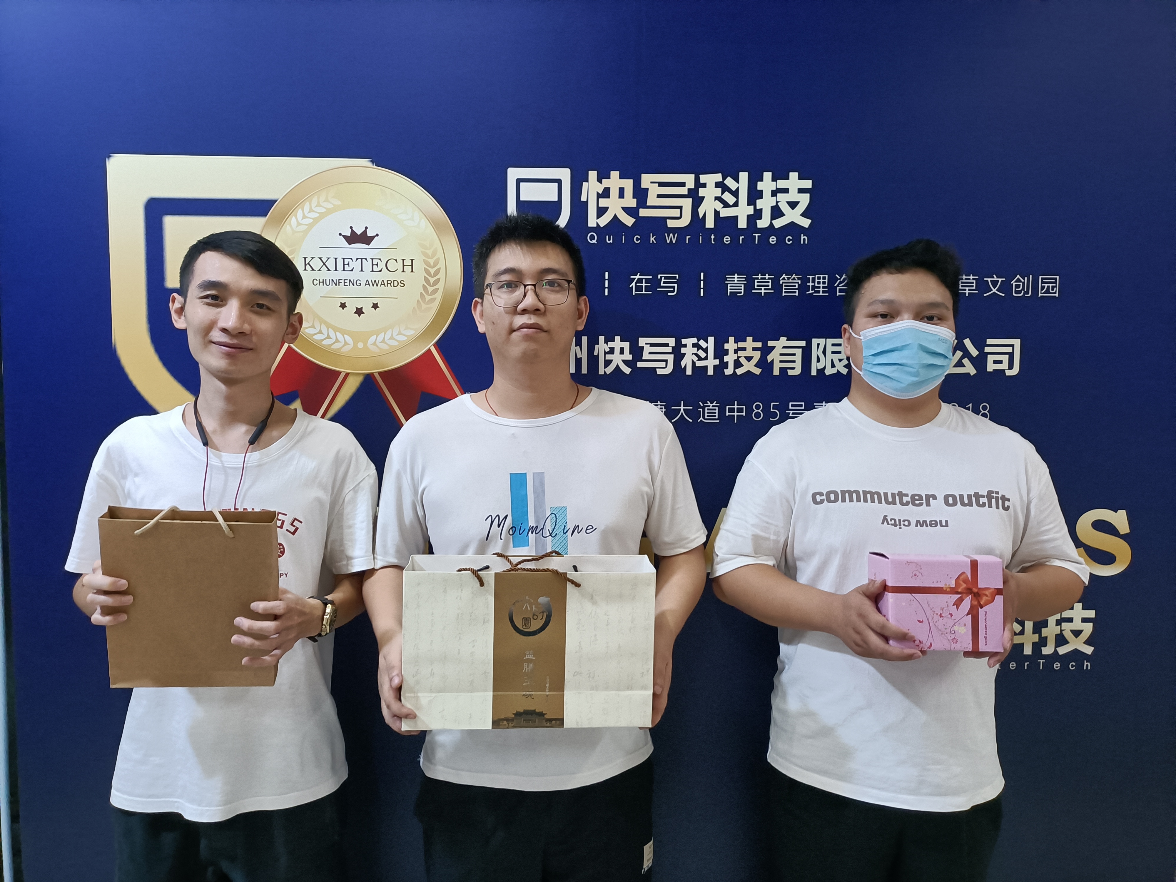 bac6c620155c504281b1ca19b0ed337(1).jpg